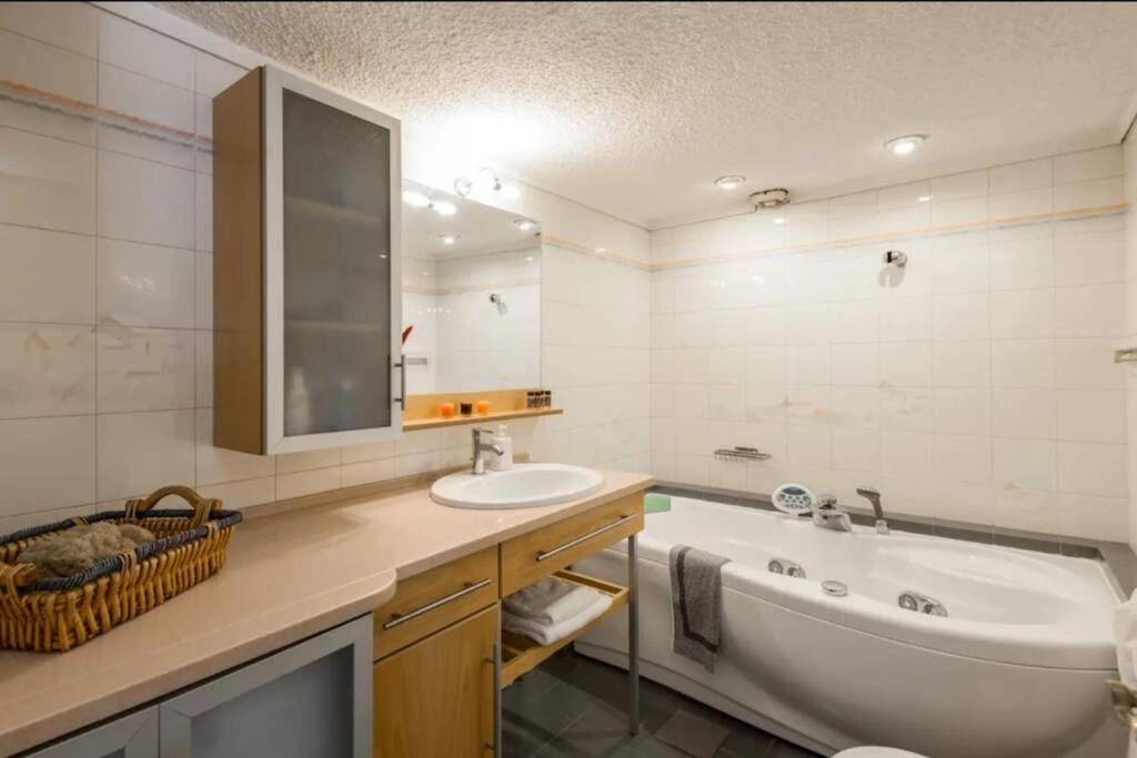 Ano Poli Stay With Private Terrace And View سالونيك المظهر الخارجي الصورة